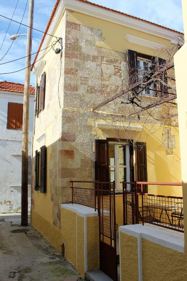 Alexandros Traditional House Ялисос Екстериор снимка